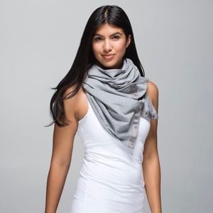 LuLu Lemon Vinyasa Customizable Snap Scarf